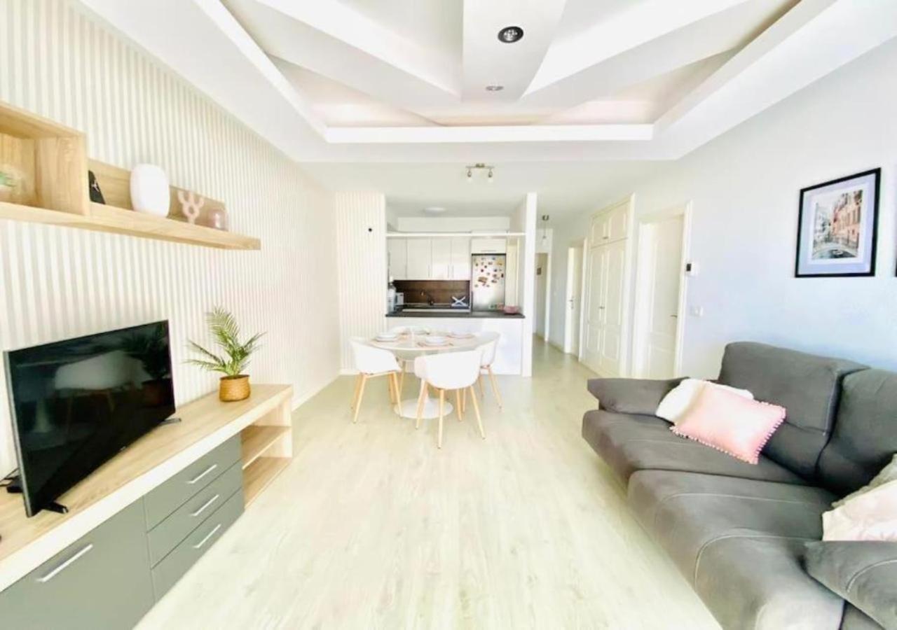 Enjoy Sunsets At Fully Equipped 2Br Oceanside View By Aqua Vista Tenerife Costa Adeje  Ngoại thất bức ảnh